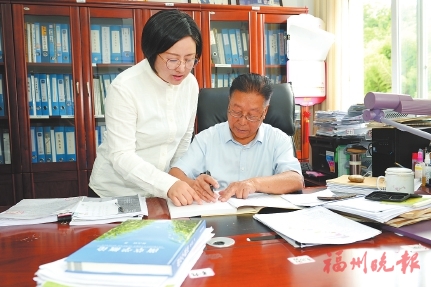 林占熺：欠外孙女“一天的陪伴”